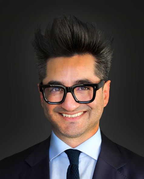 Dr Leopoldo Parada